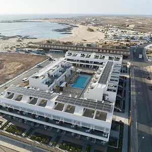 Esmeralda Homes By Livvo Appartamento